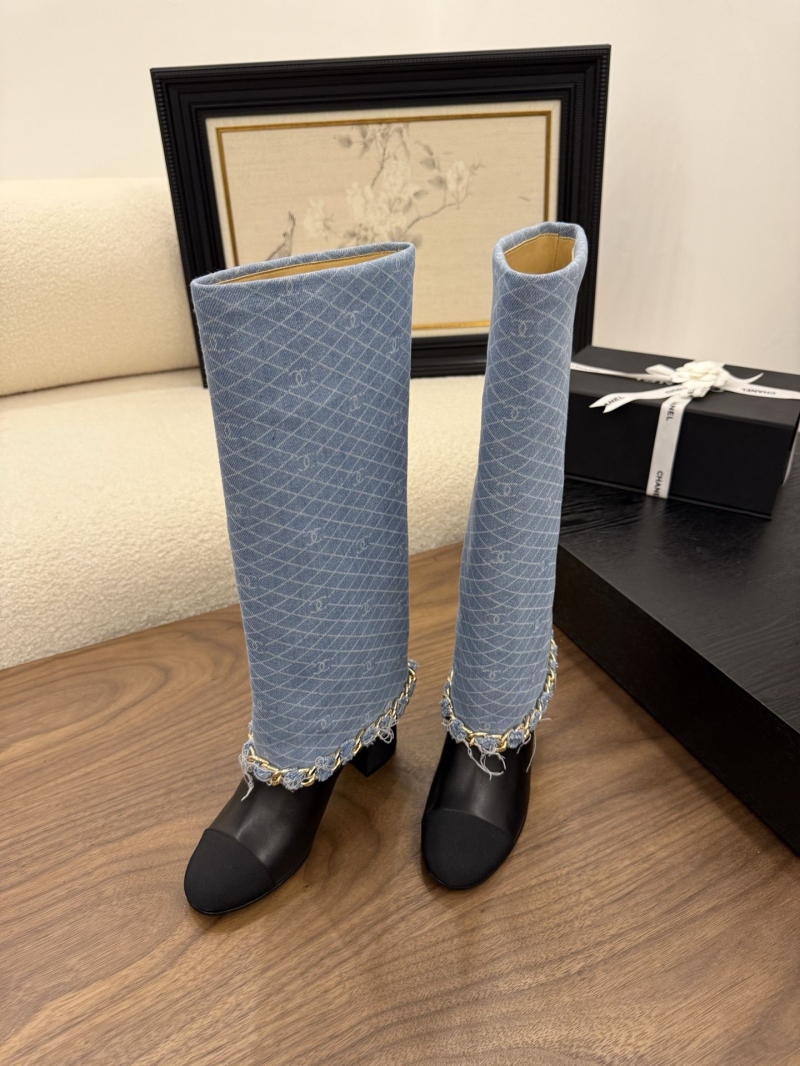 Ch**el boots